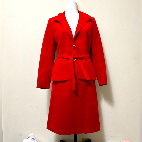 NEW VINTAGE Cherry Red Faux Suede Coat Straight Skirt Zipper 2 pc Jacket Suit 12 - Picture 14 of 14
